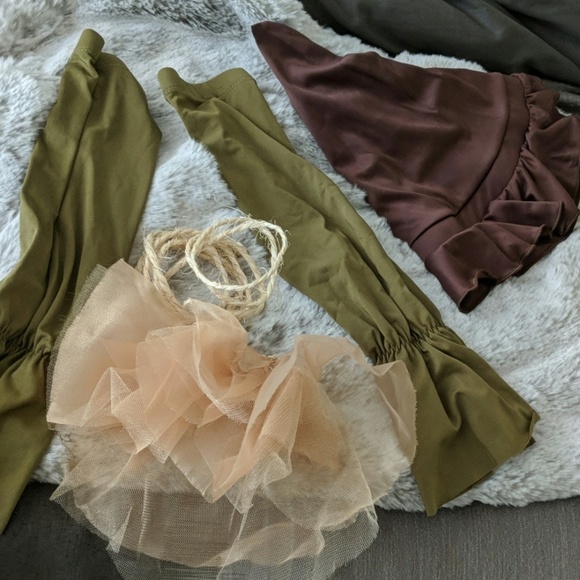 Halloween costume - Picture 2 of 3